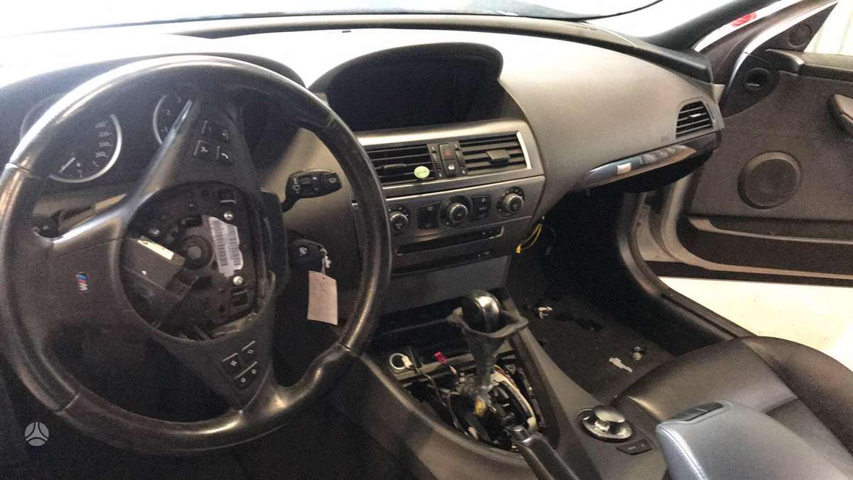 BMW 630 N52b30a spalva 354