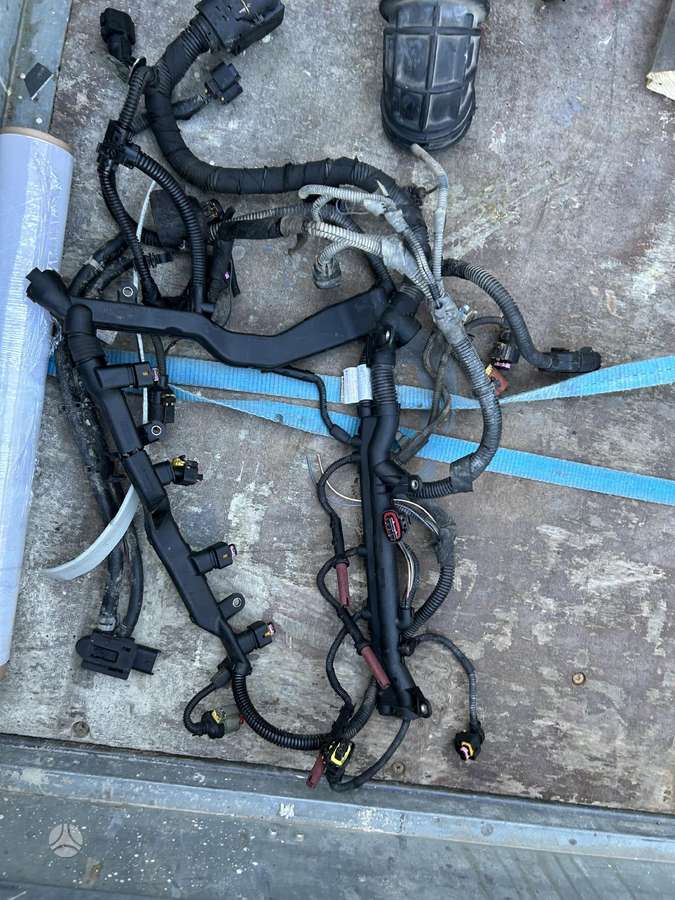 Fiat Freemont engine parts