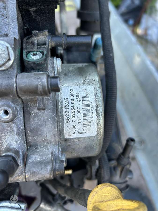 Fiat Freemont variklio detalės
