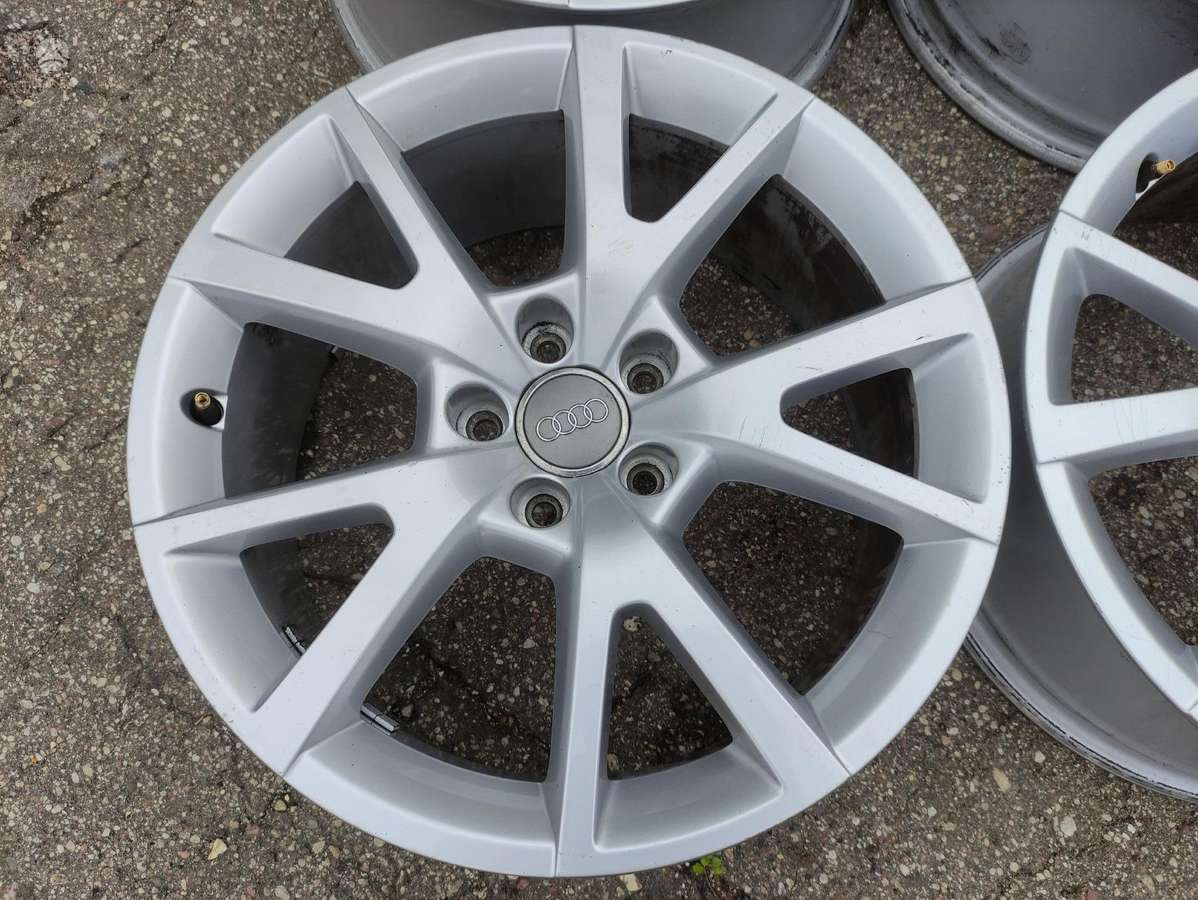 Speedline, lengvojo lydinio, R18