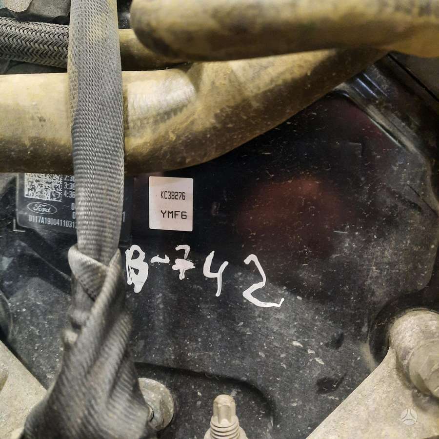 Ford Tranzit, preču