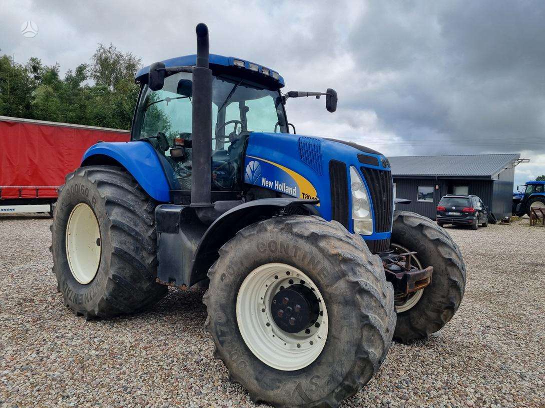 New Holland T8040, traktoriai