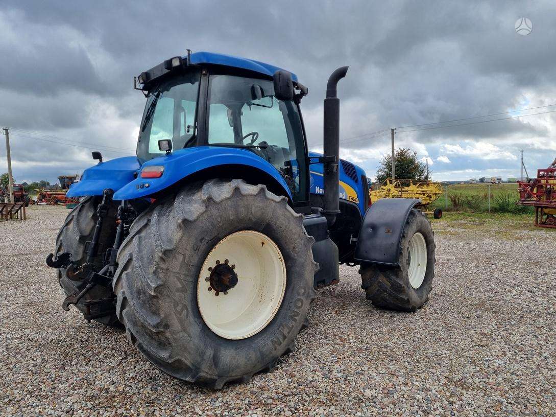 New Holland T8040, тракторы