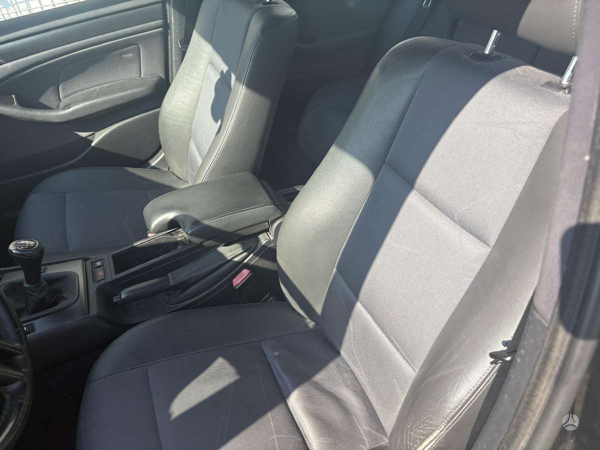 BMW 316 37068366700