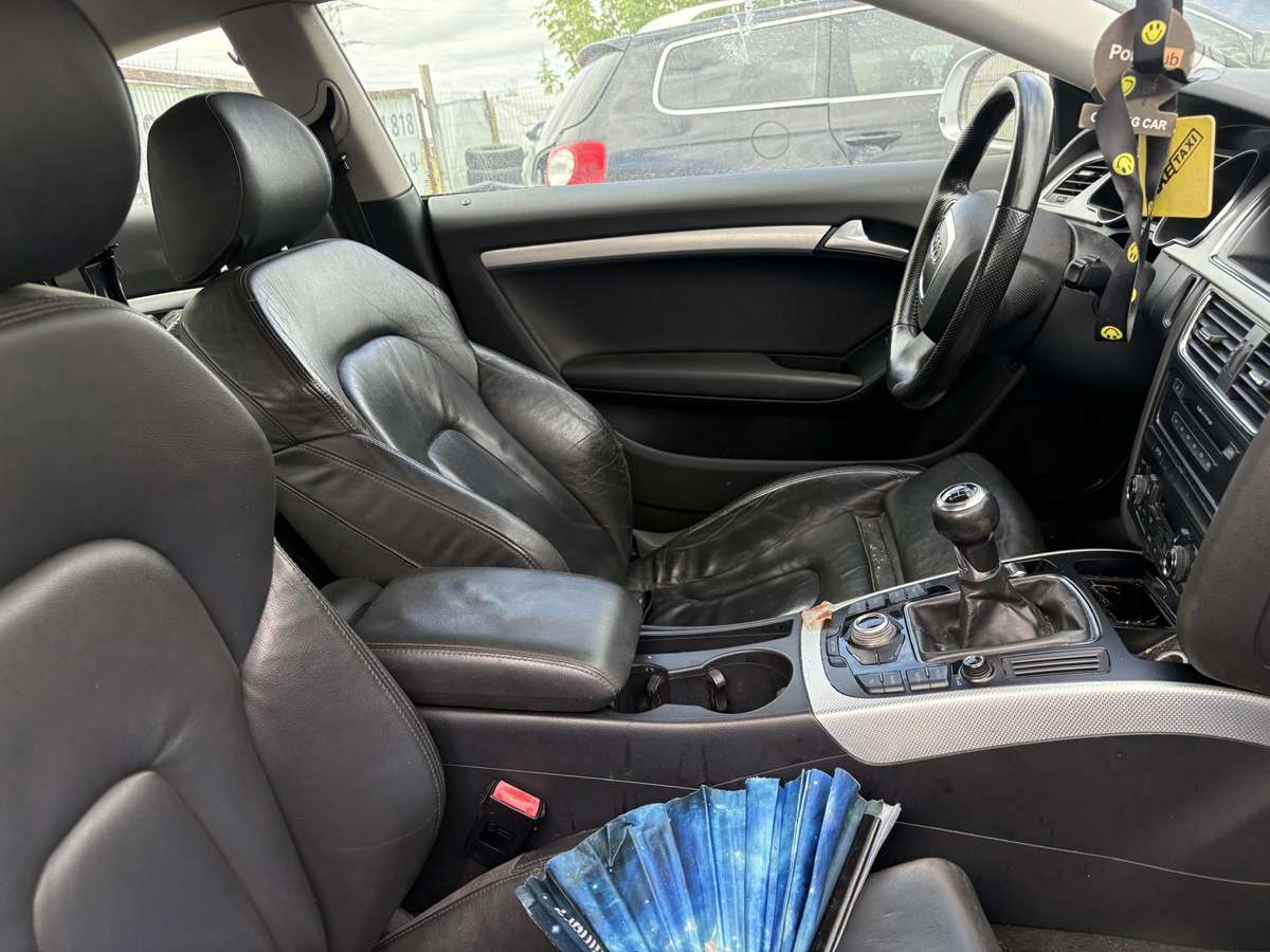 Audi A5 37068366700