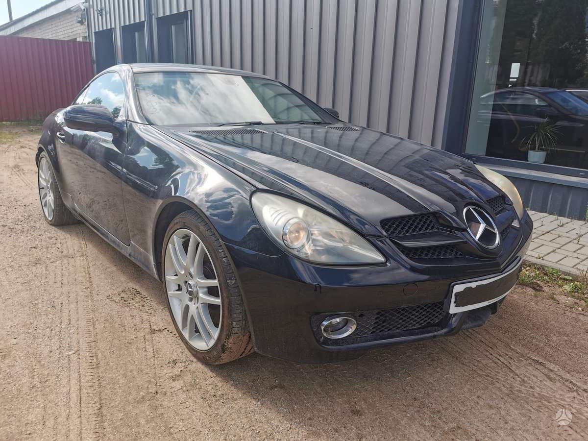 Mercedes-Benz SLK280 dalimis