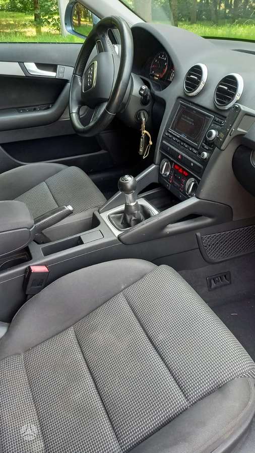 Audi A3, 1.8 l., hatchback