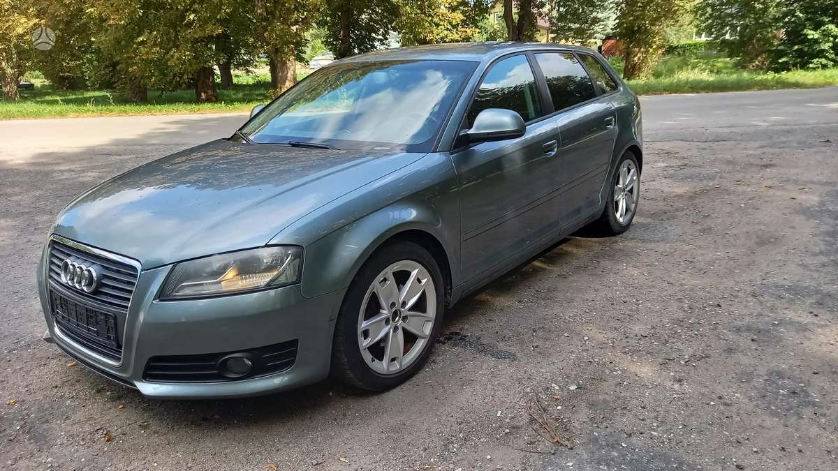 Audi A3, 1.8 l., hatchback