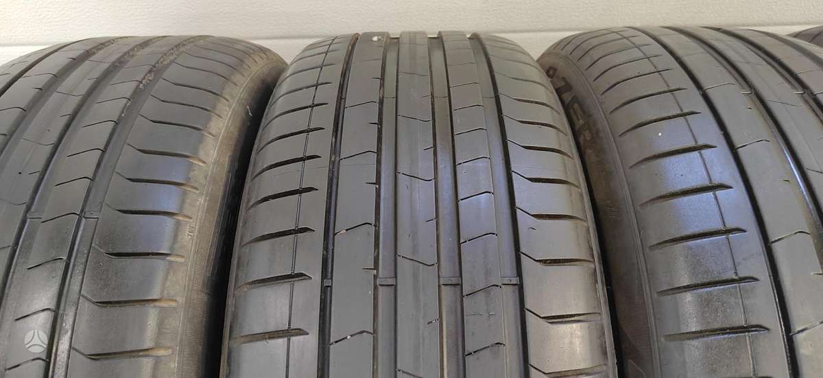Pirelli P Zero PZ4, vasarinės 245/45 R20
