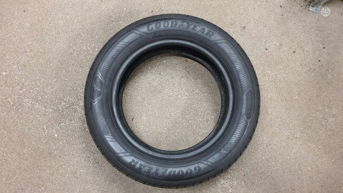 Goodyear Efficient Grip 2 Suv NAUJA, summer 215/60 R17