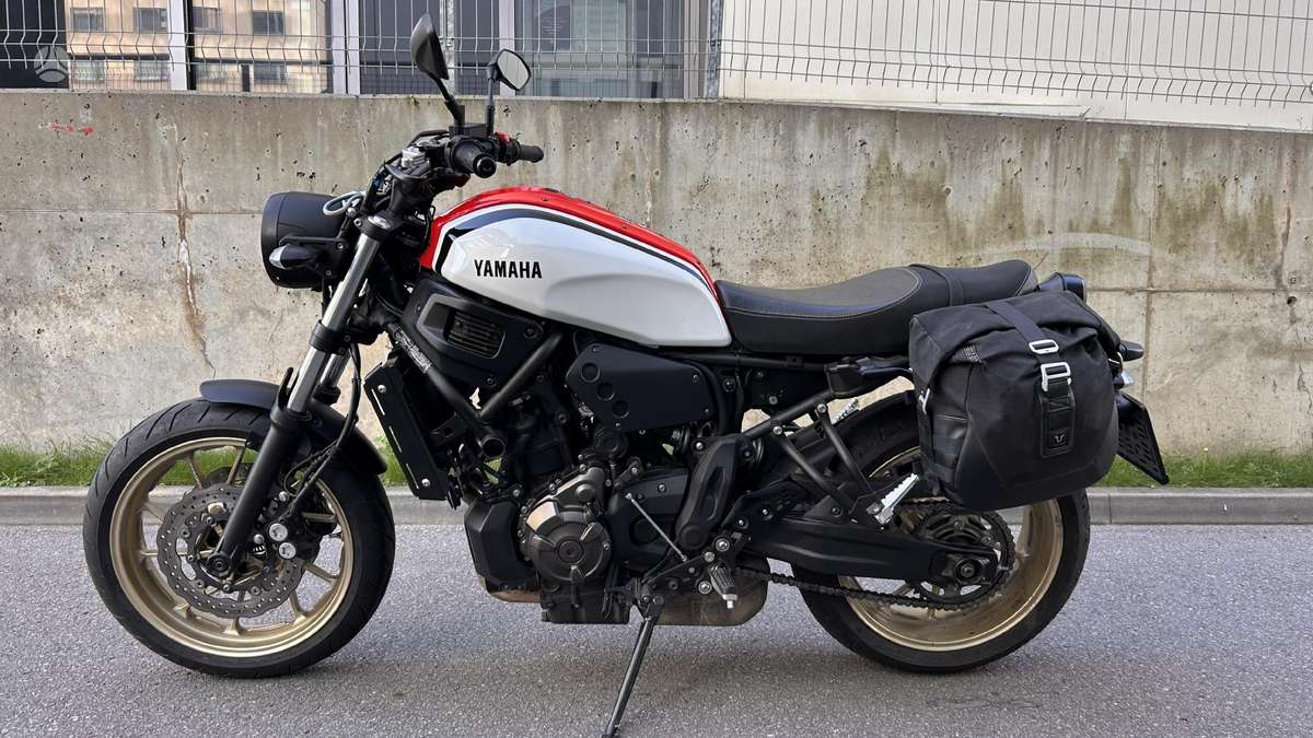 Yamaha XSR 700cc, street / classic