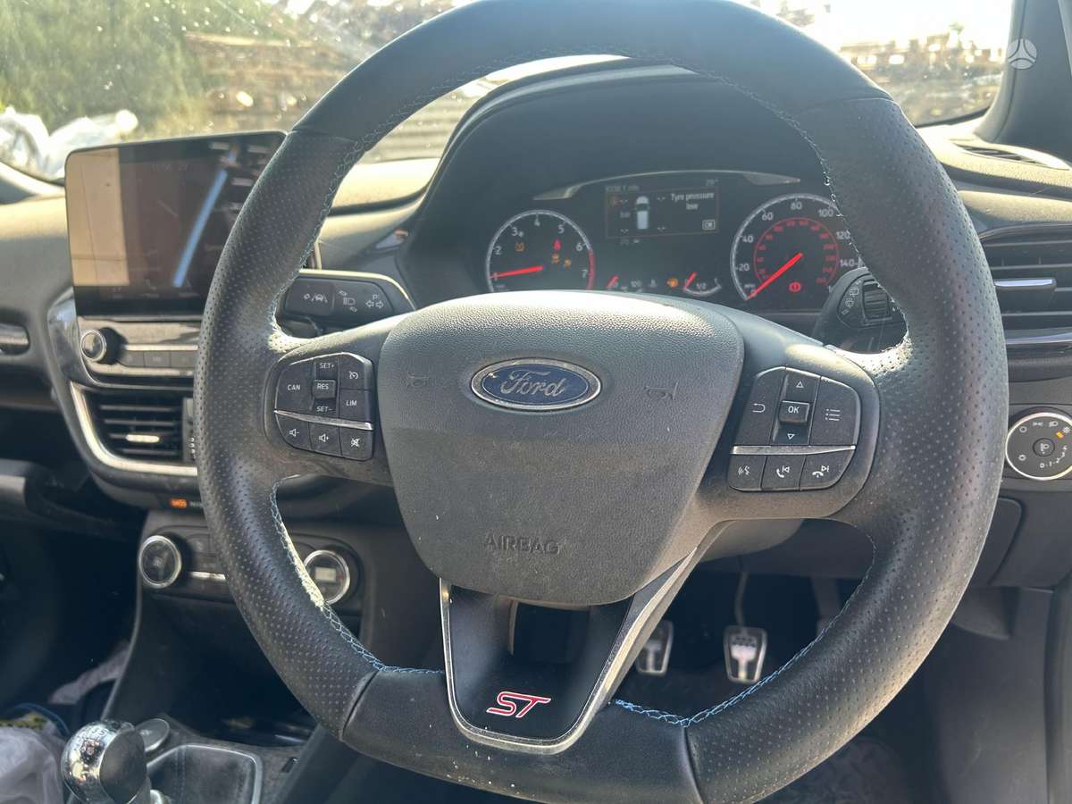 Ford Fiesta St line performance