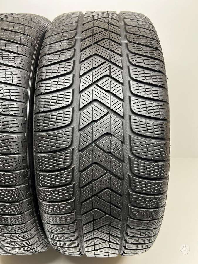 Pirelli Scorpion Winter 2022m, winter 255/40 R21