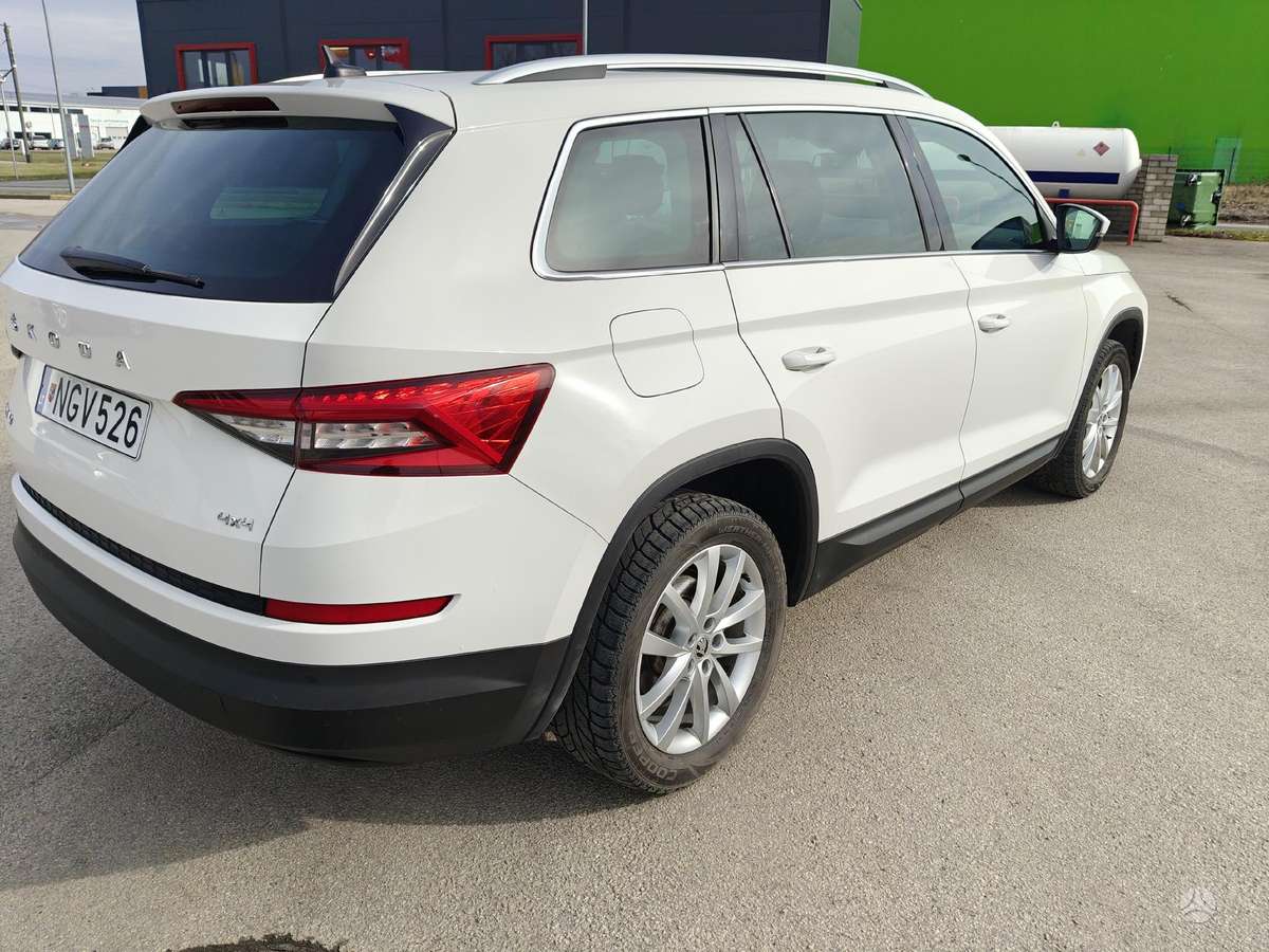 Skoda Kodiaq, 2.0 l., off-road / crossover