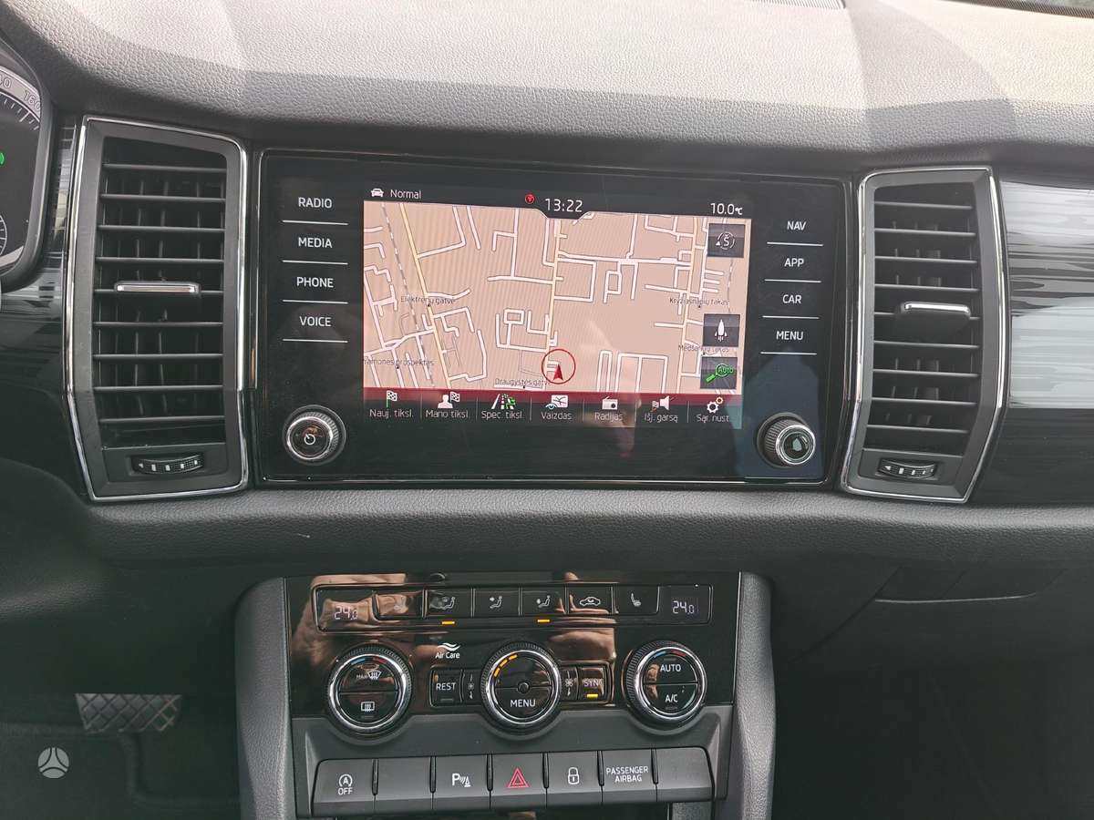 Skoda Kodiaq, 2.0 l., off-road / crossover