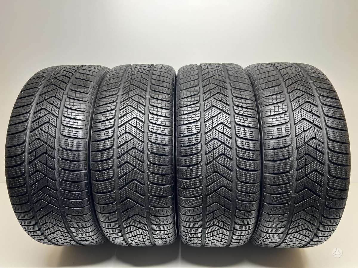 Pirelli ScorpionWinter 2022m, winter 255/40 R21