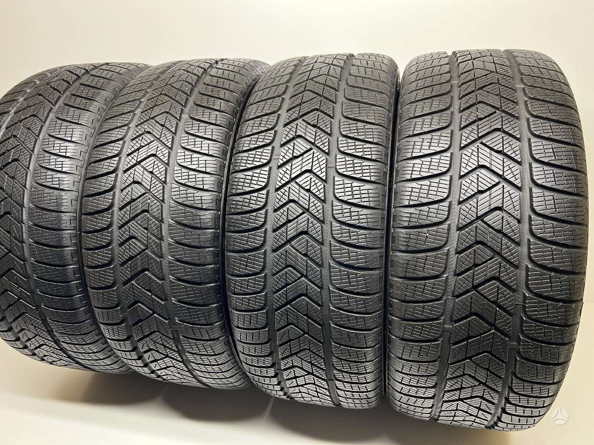 Pirelli ScorpionWinter 2022m, winter 255/40 R21