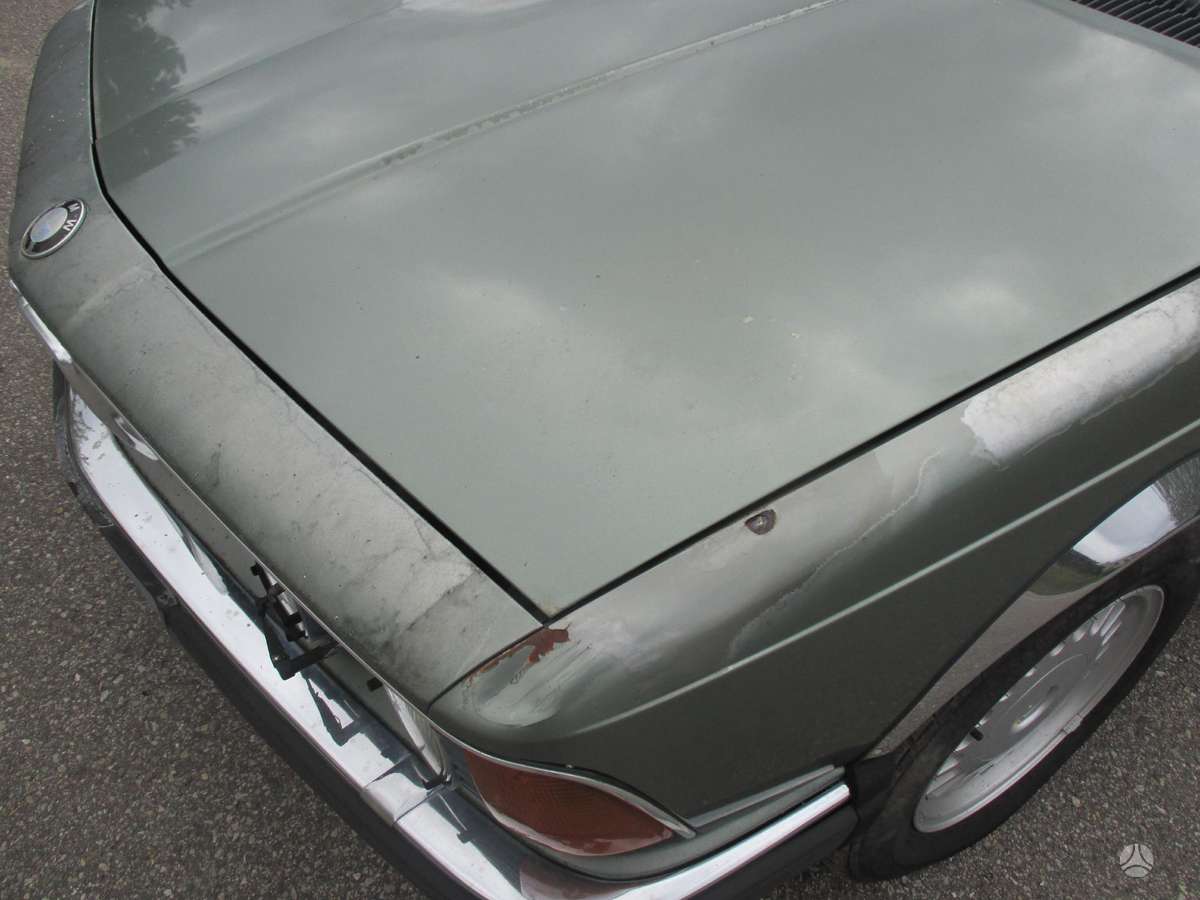 BMW 728, 2.8 l., Седан