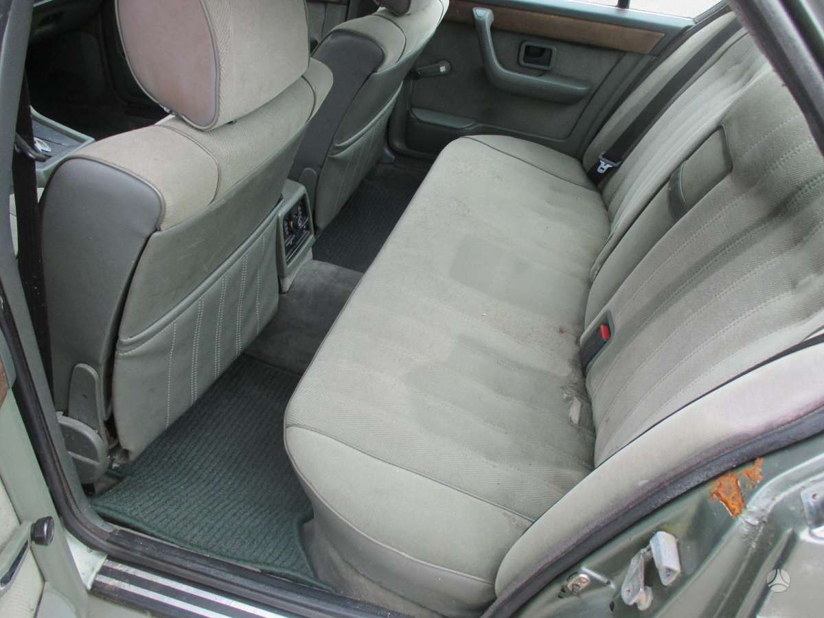 BMW 728, 2.8 l., Седан