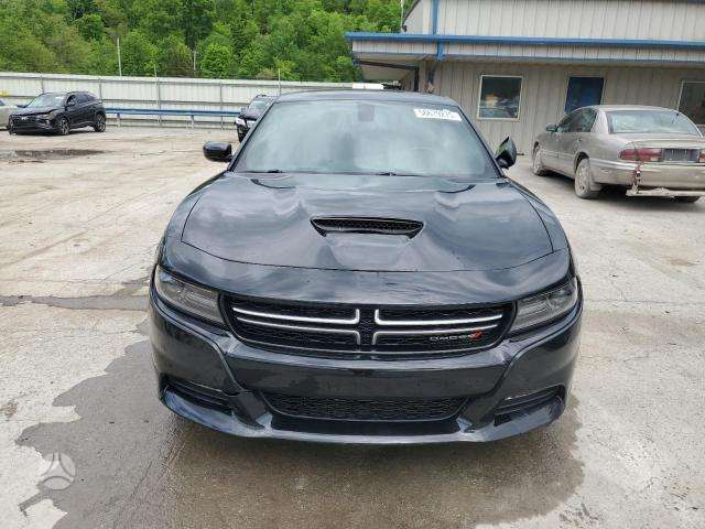 Dodge Charger Oda juodos lubos