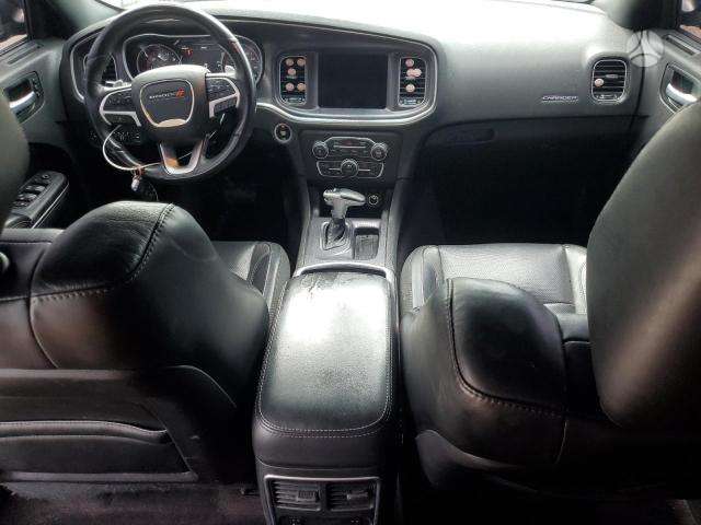 Dodge Charger Oda juodos lubos