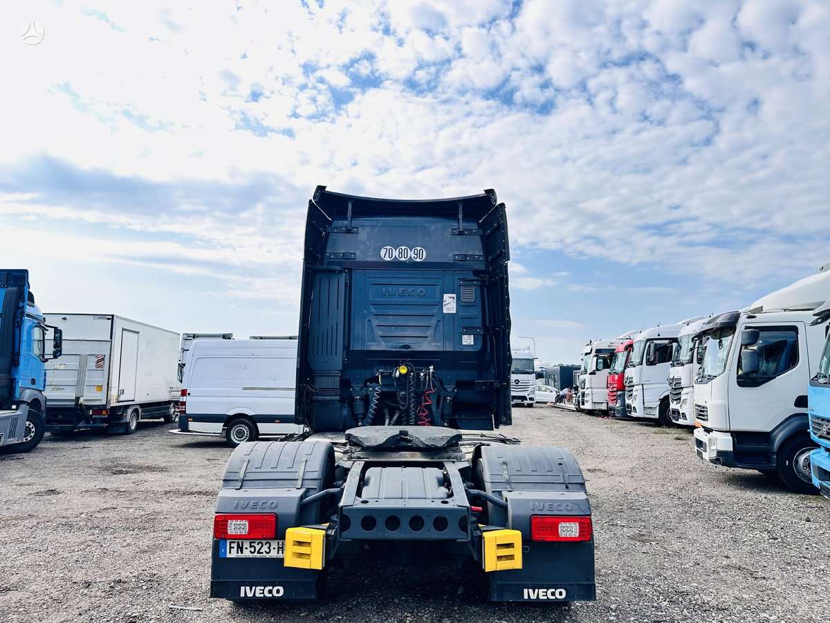 Iveco S-Way 480 Retarder, double sleeper
