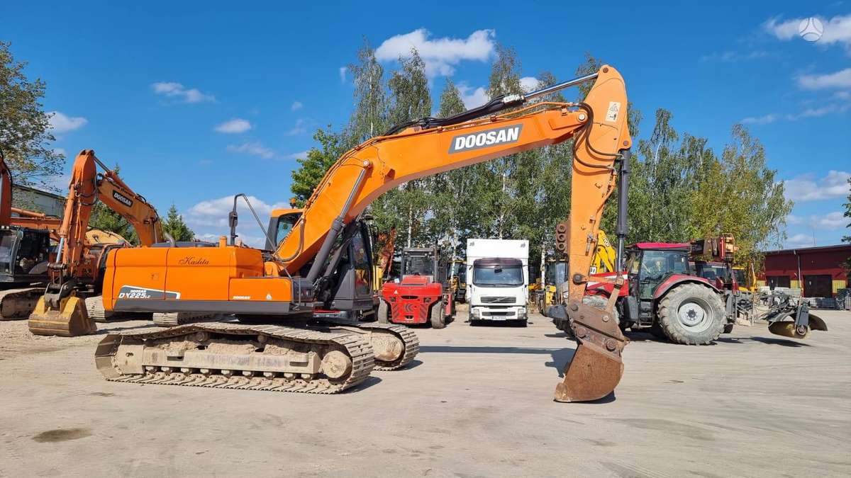 Doosan DX 225, экскаваторы