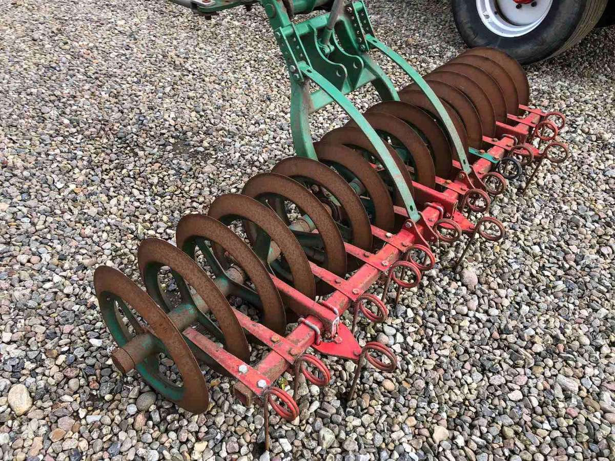 Kverneland Es95, ploughs