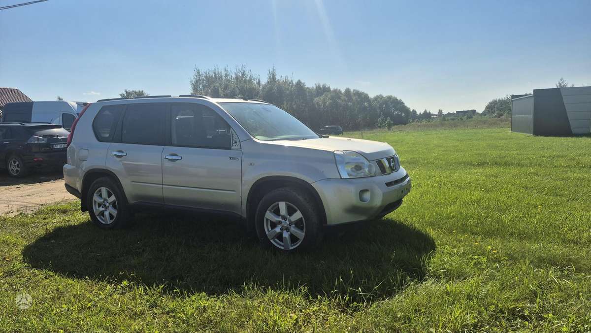Nissan X-Trail по частям