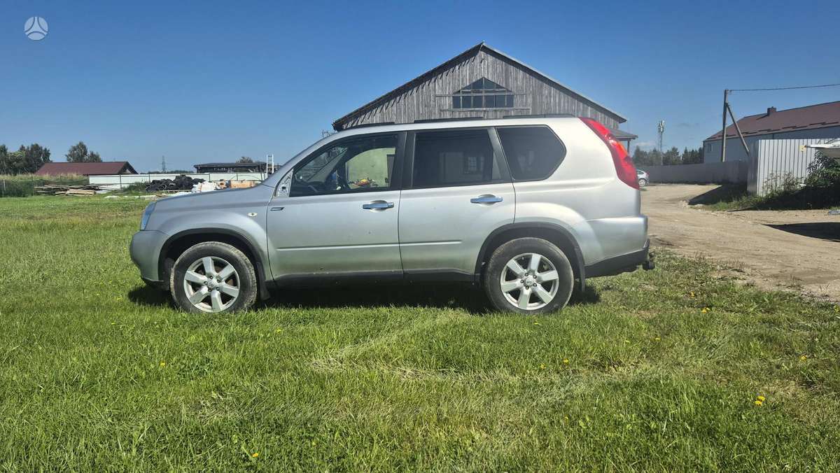 Nissan X-Trail по частям