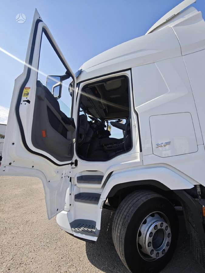 DAF Xf, 2 guļamvietas
