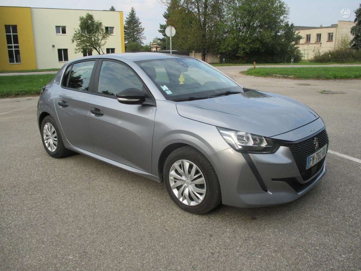 Peugeot 208, 1.2 l., hatchback