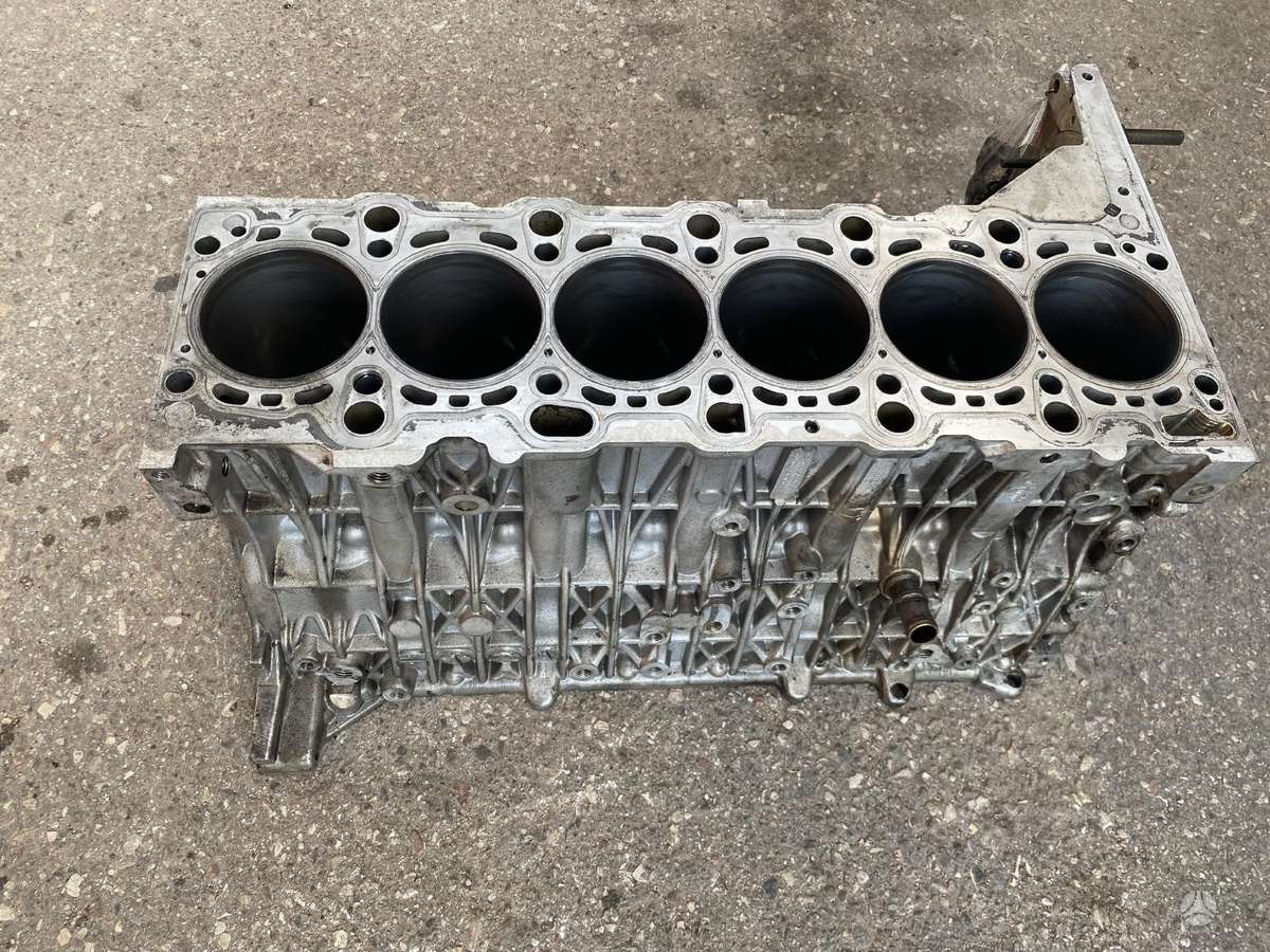 BMW X6, 306D5, engine parts
