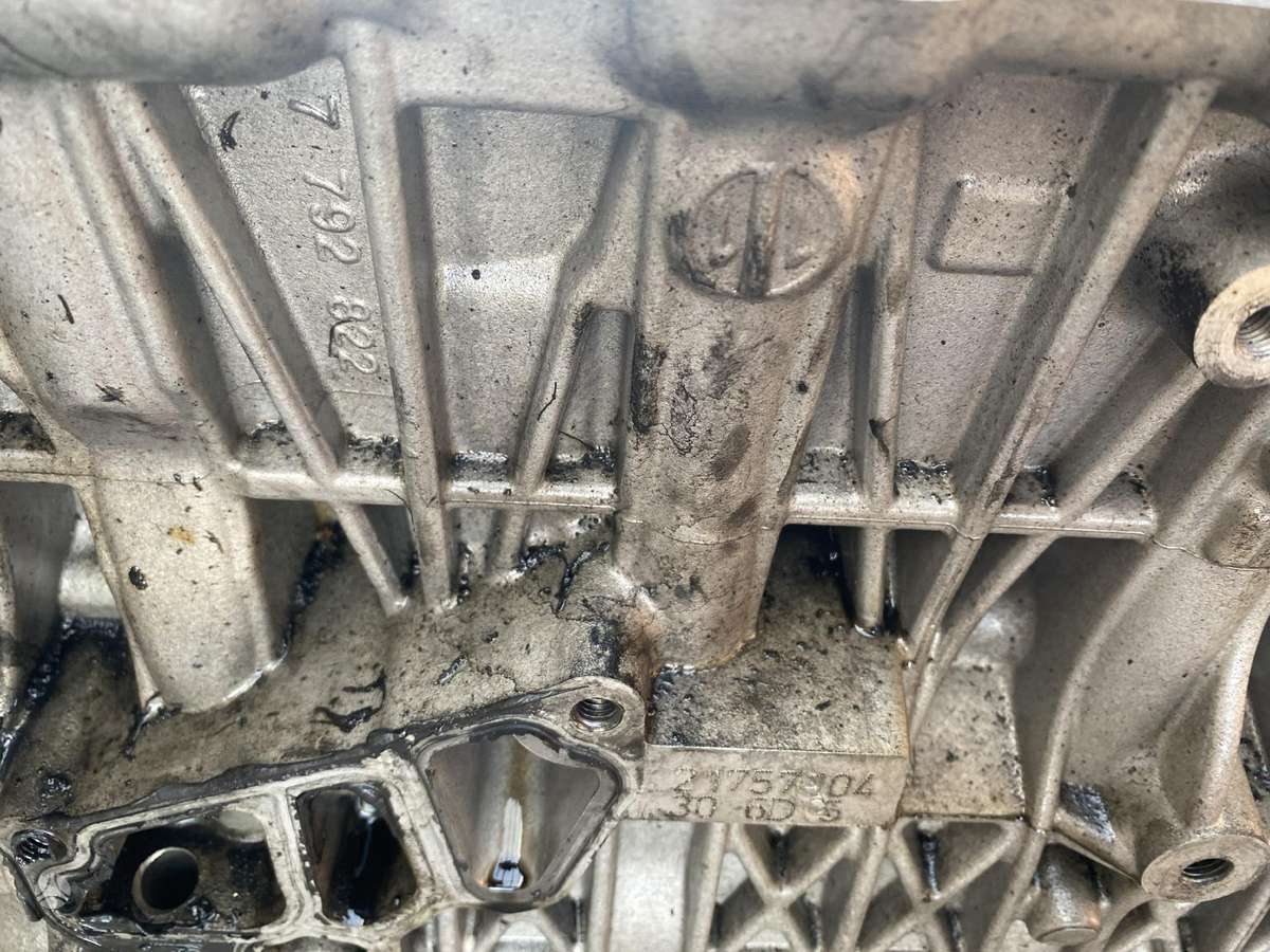 BMW X5, 306d5, engine block