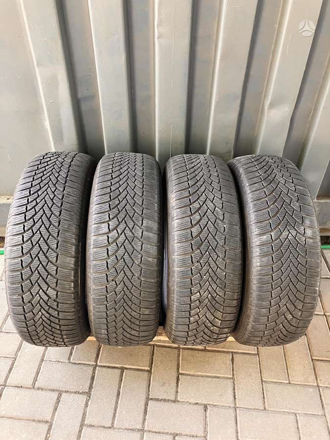 Bridgestone Blizzak LM005, winter 215/65 R16