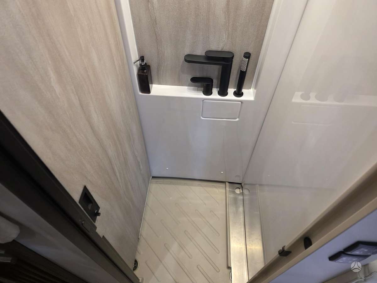 Bürstner SIGNATURE SFT 7.1, campers