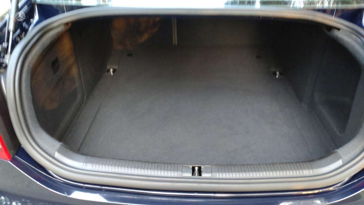 Audi A6, 2.0 l., sedanas