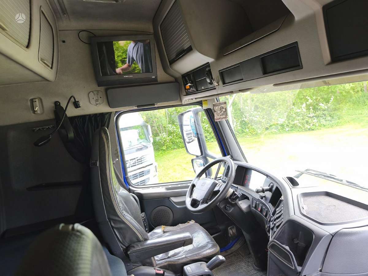 Volvo FH500,, шасси