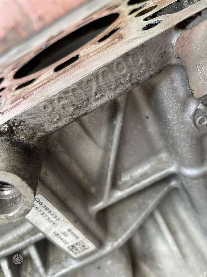BMW 540, 8602099, детали двигателя