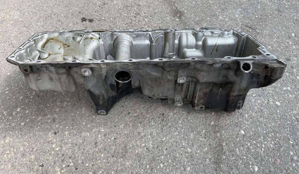 BMW X3, 8611698, variklio detalės