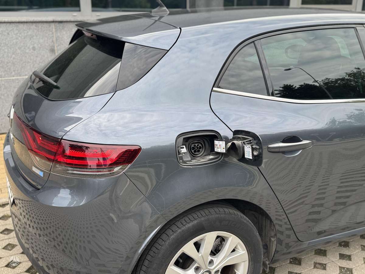 Renault Megane - 11