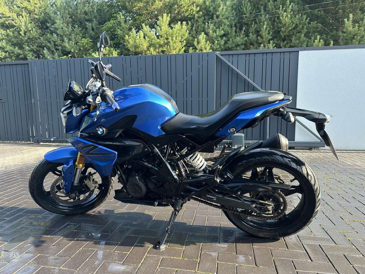 BMW G 310 R 313cc, street / classic
