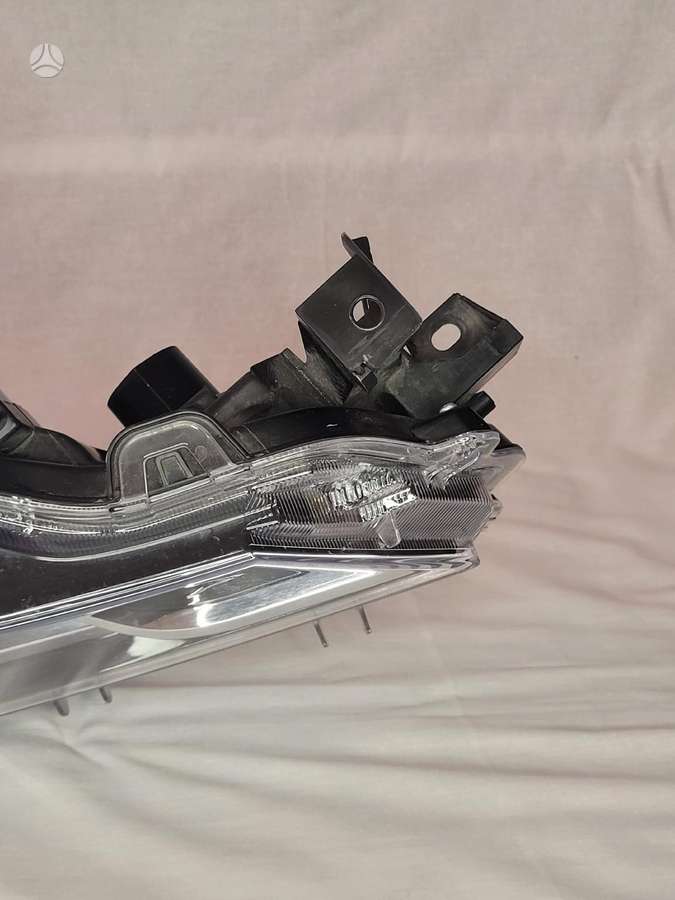 Toyota Corolla, 81110-02T31-00, lights