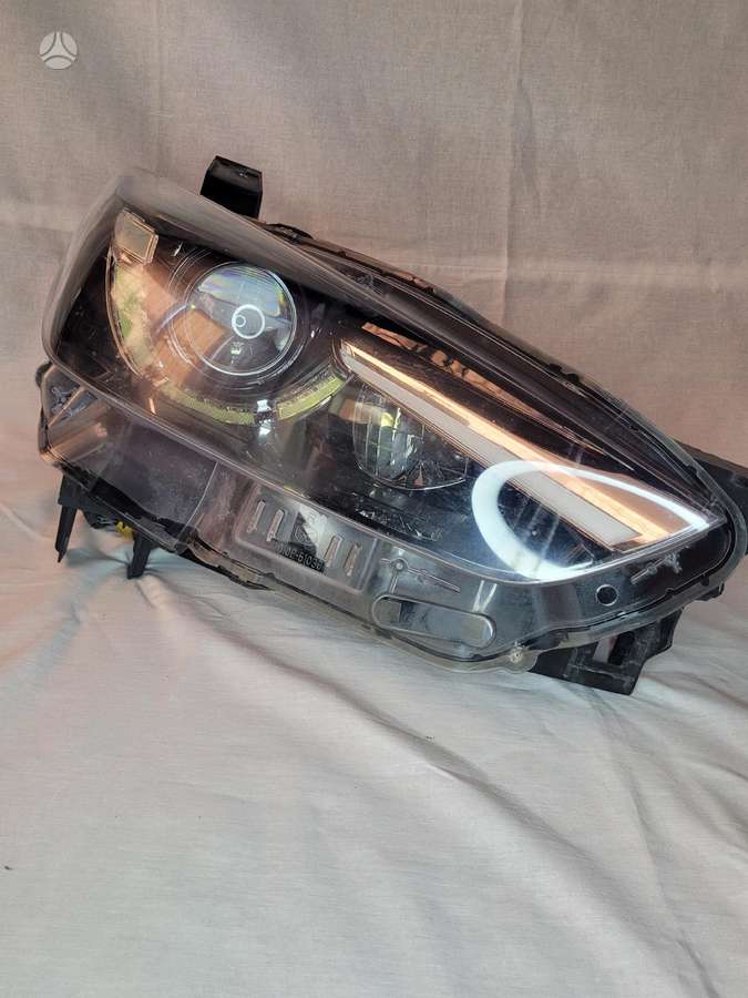 Mazda CX-3, D10E-51030, lights