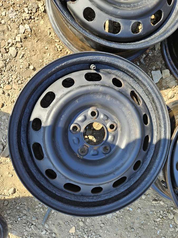 Mazda Mitsubishi, stamped steel, R16