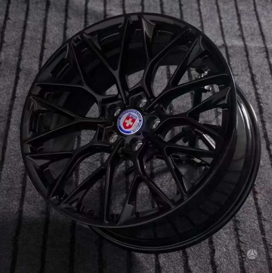 HRE Performance Wheels Style P220, lengvojo lydinio, R19