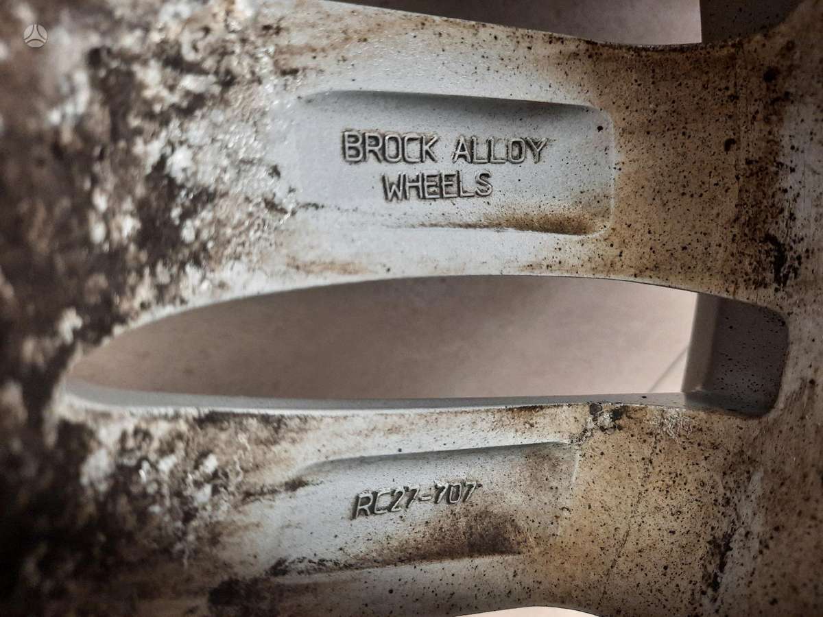 Nissan, lengvojo lydinio, R17