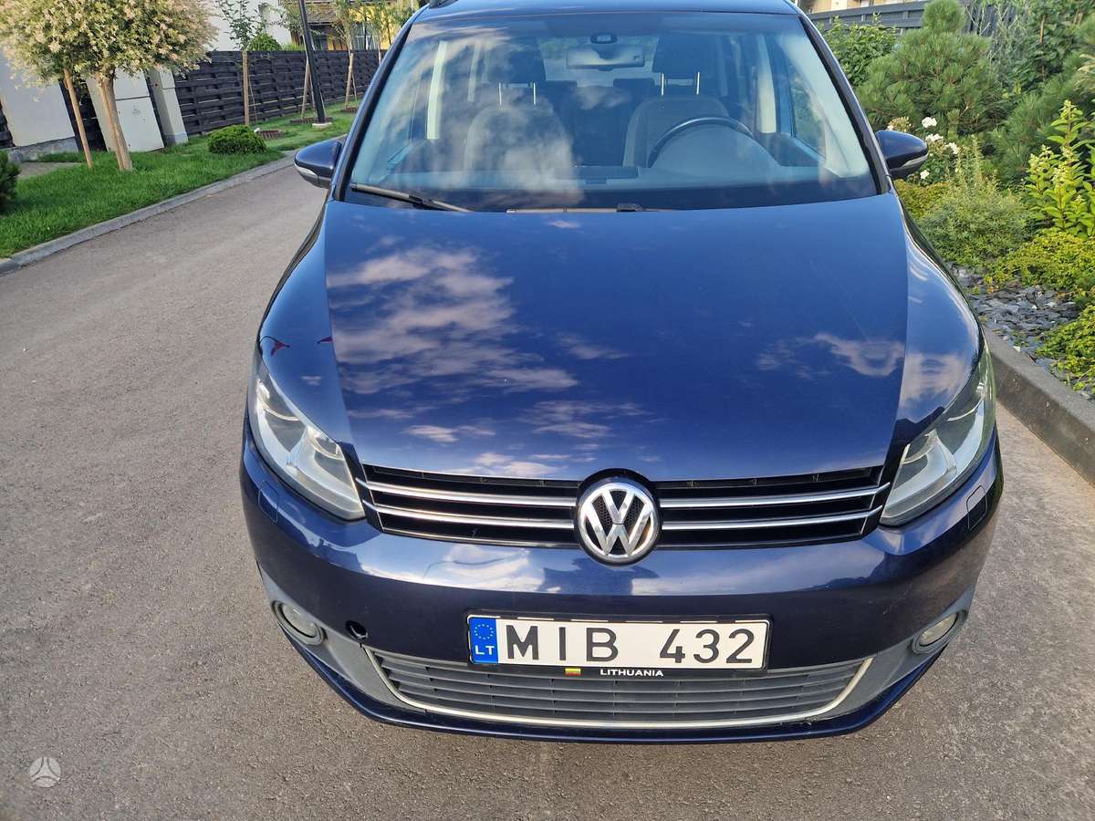 Volkswagen Touran - 2