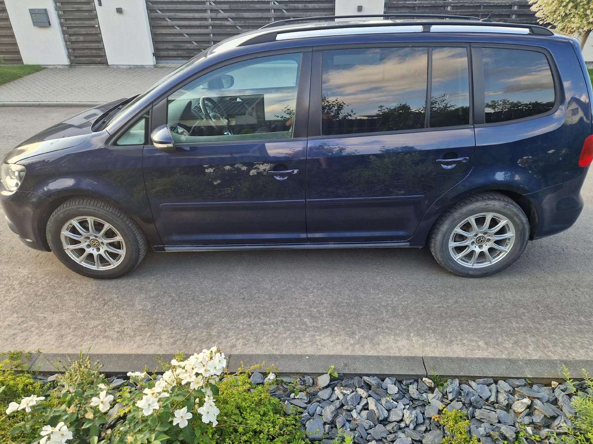 Volkswagen Touran - 7