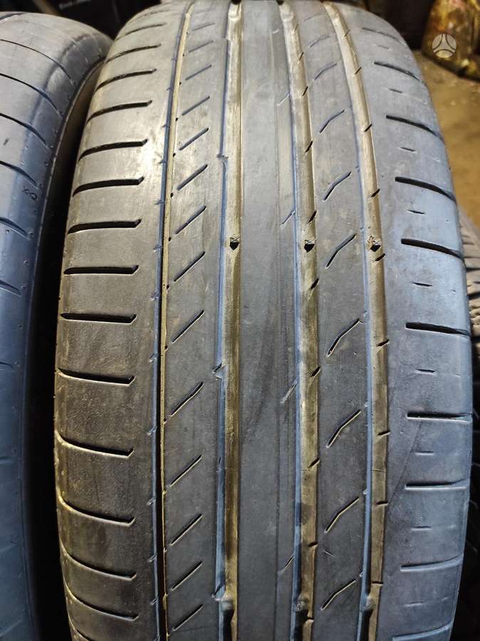 Dunlop ZieminesUniversaliosVasarines, winter 225/60 R18